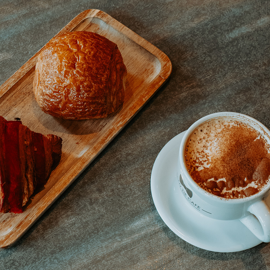 Bow Tie Cafe coffee and food